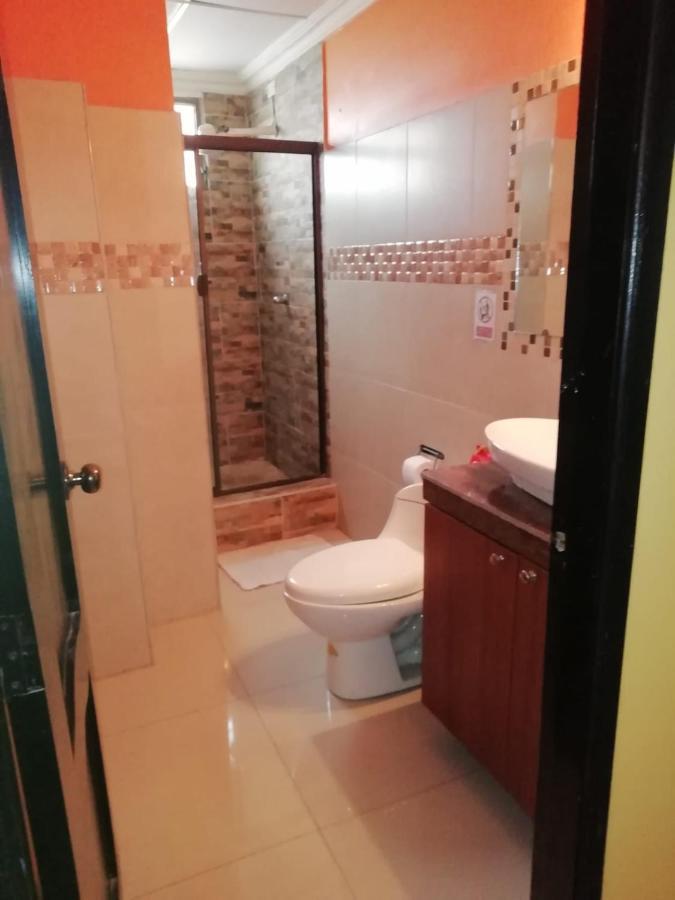 Apartaments Malecon 2000 グアヤキル エクステリア 写真