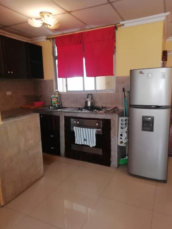 Apartaments Malecon 2000 グアヤキル エクステリア 写真
