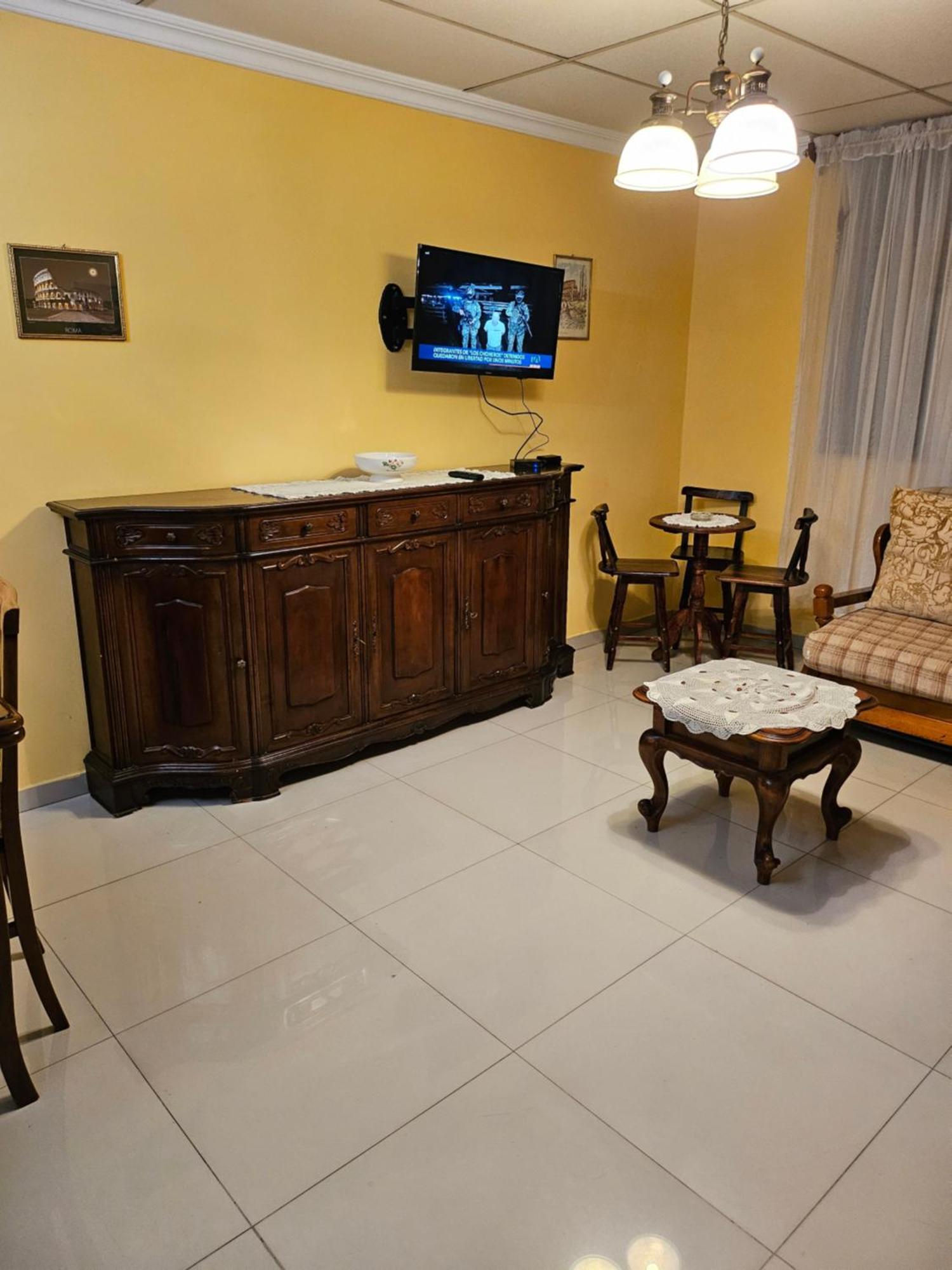 Apartaments Malecon 2000 グアヤキル エクステリア 写真