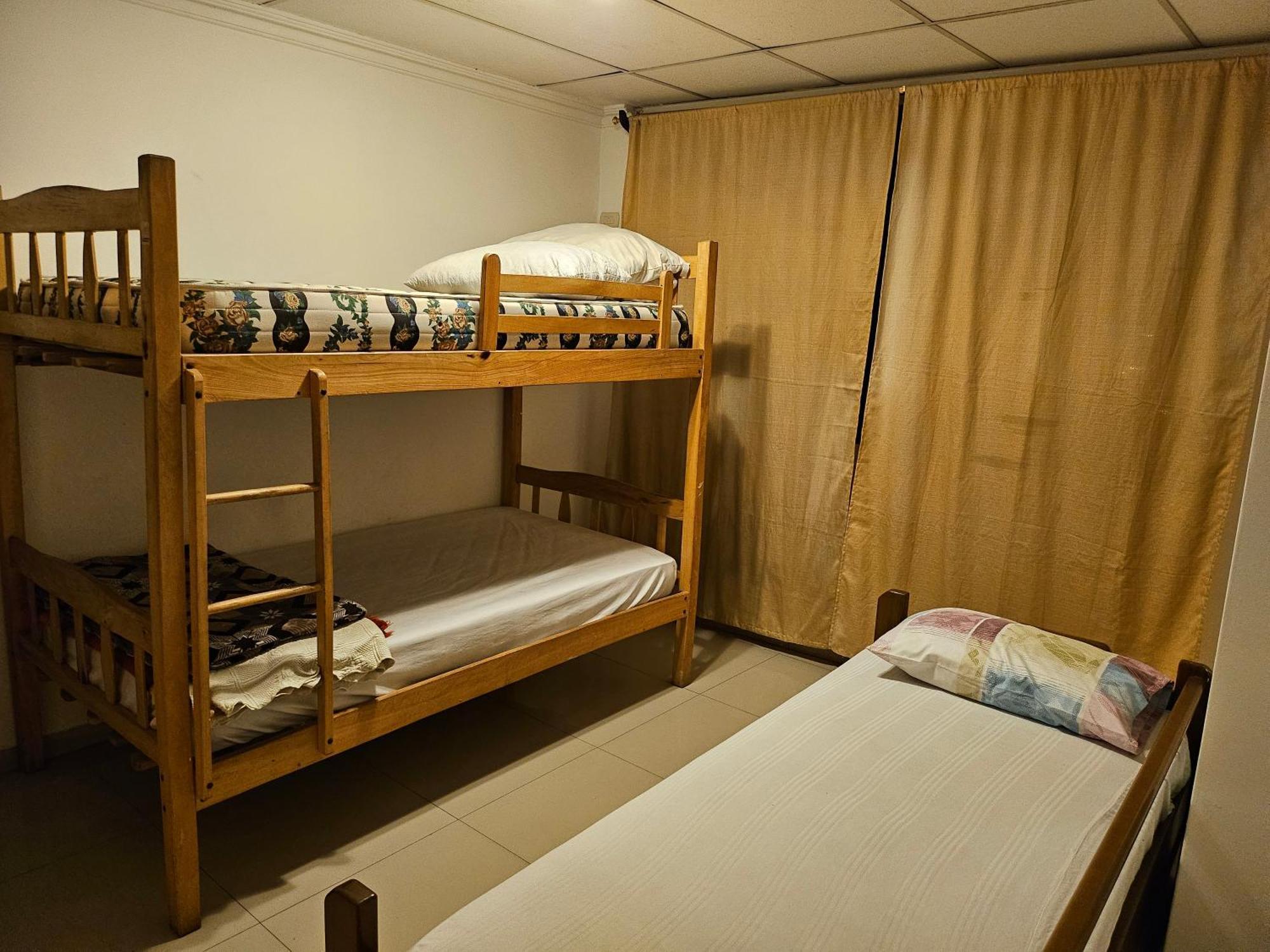 Apartaments Malecon 2000 グアヤキル エクステリア 写真