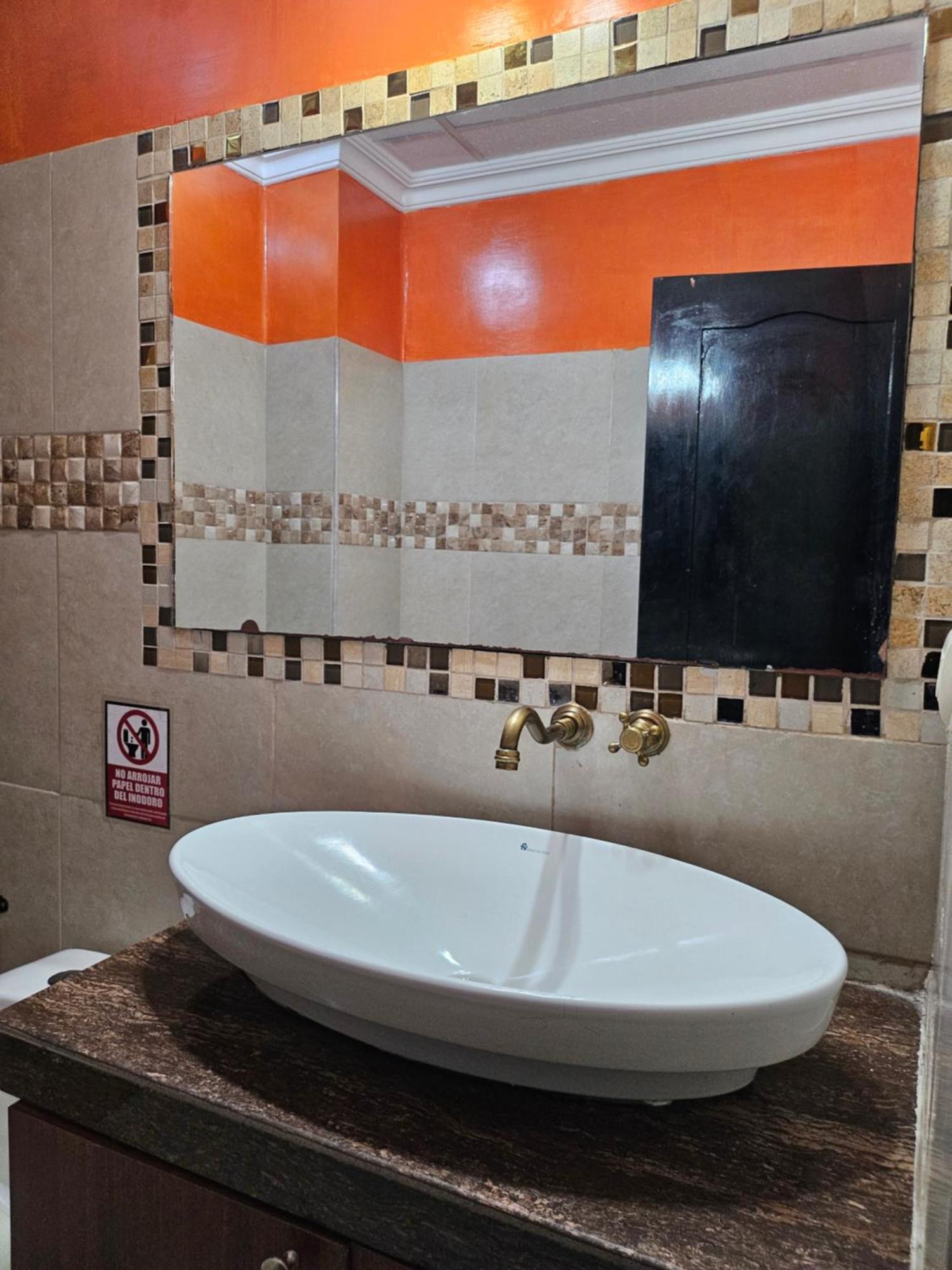 Apartaments Malecon 2000 グアヤキル エクステリア 写真