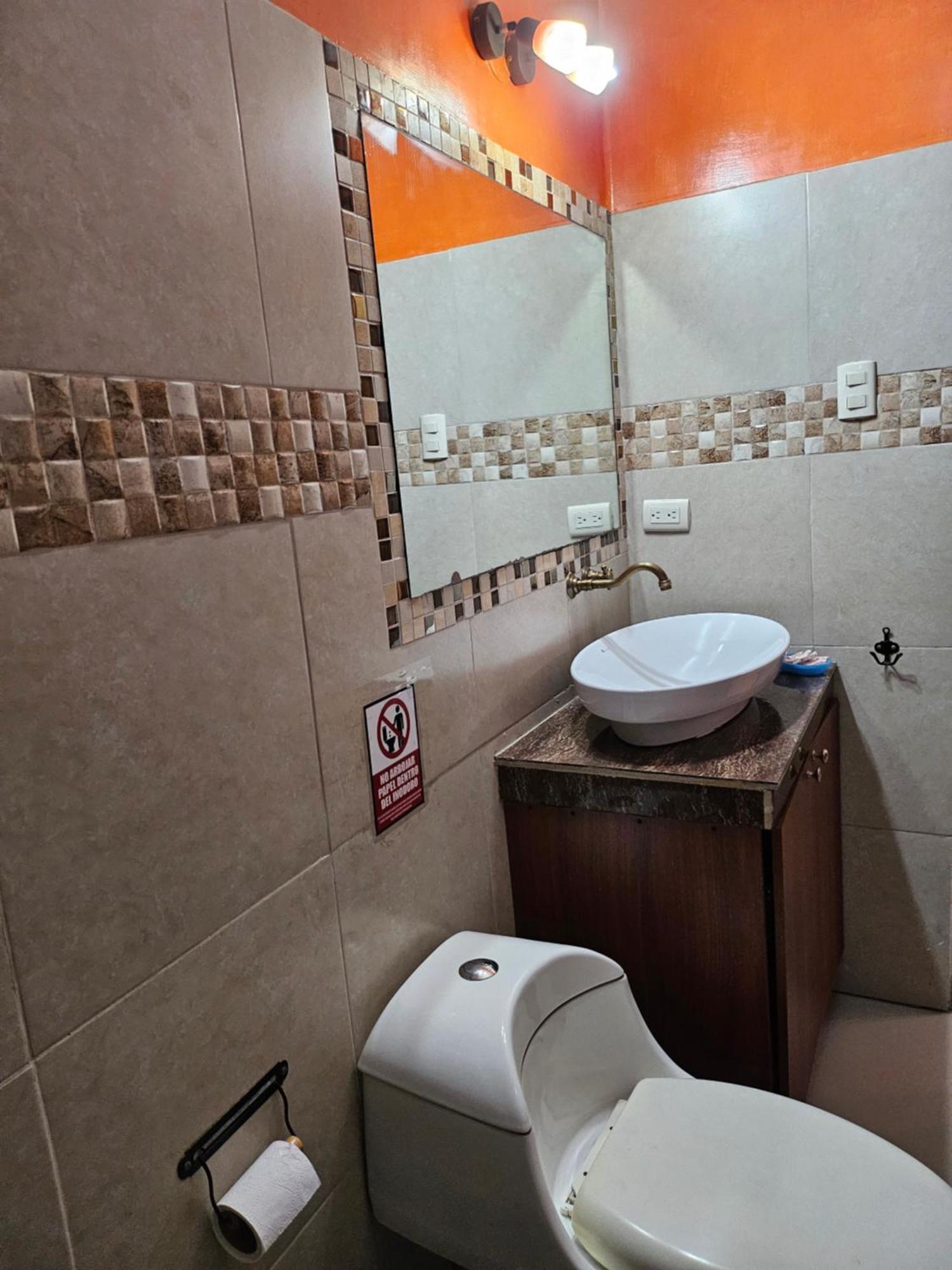 Apartaments Malecon 2000 グアヤキル エクステリア 写真