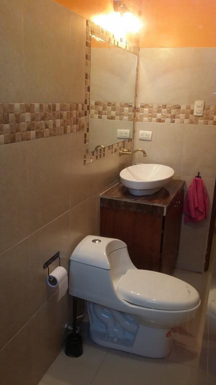 Apartaments Malecon 2000 グアヤキル エクステリア 写真