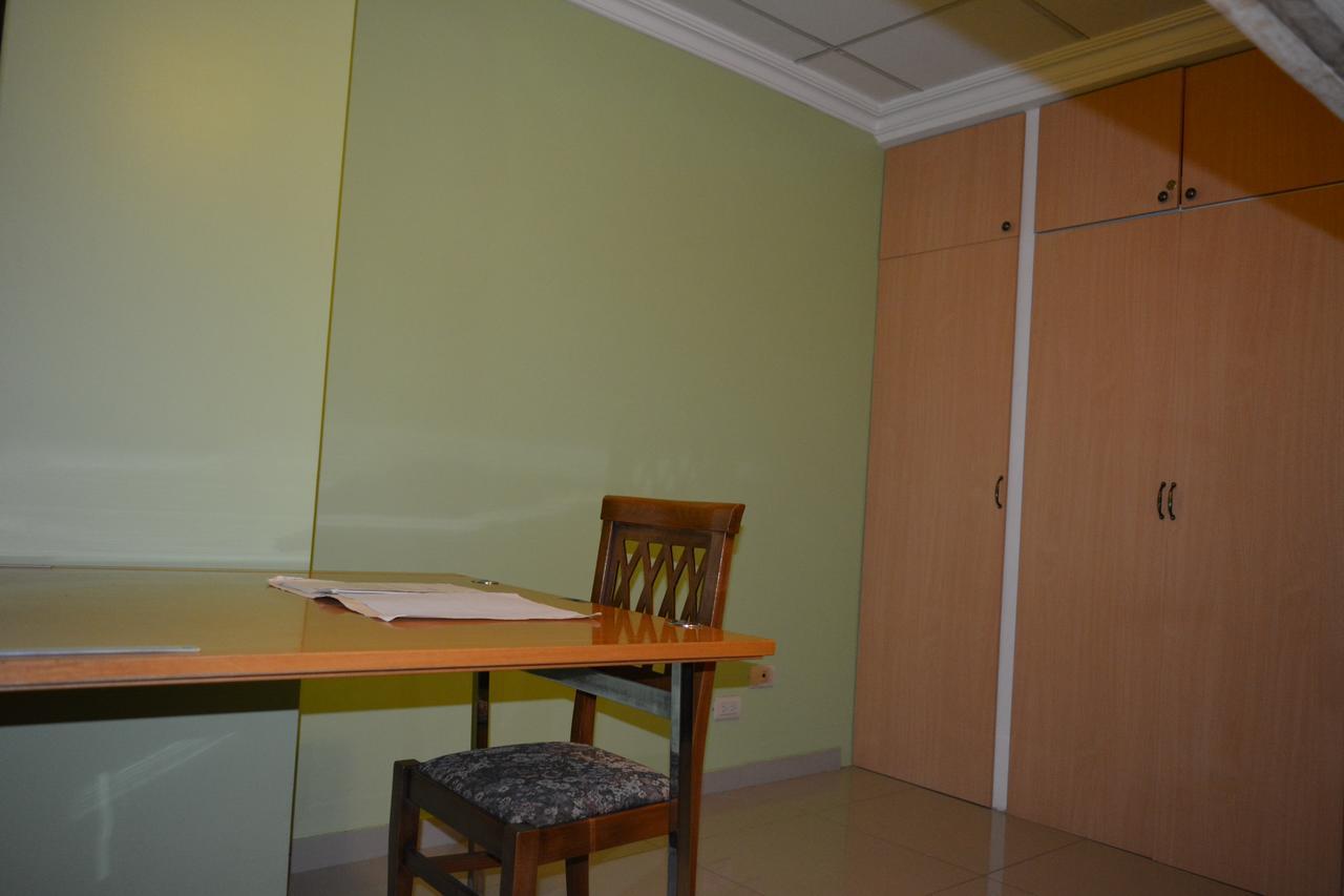 Apartaments Malecon 2000 グアヤキル エクステリア 写真