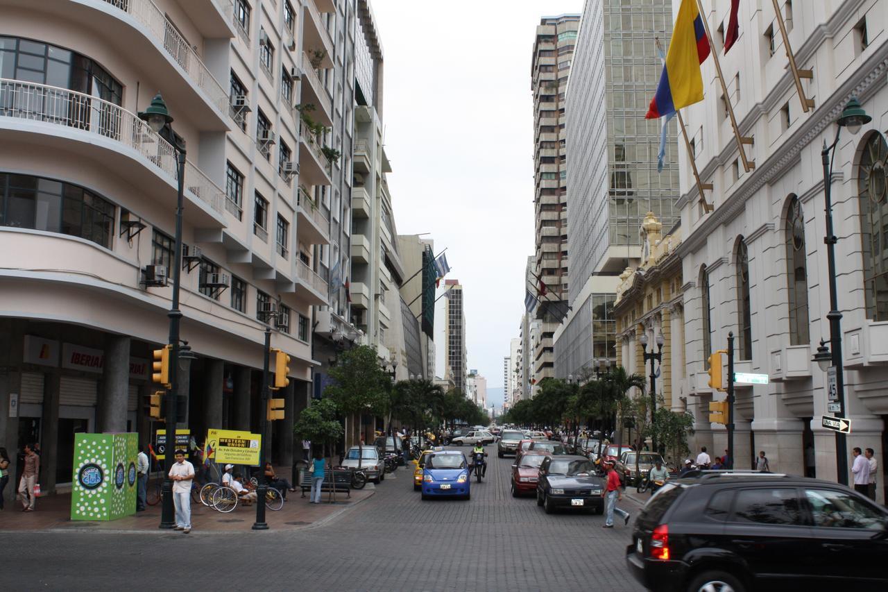 Apartaments Malecon 2000 グアヤキル エクステリア 写真
